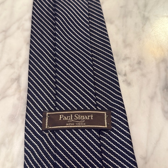 Paul Stuart Black and White Diagonal Striped Tie
